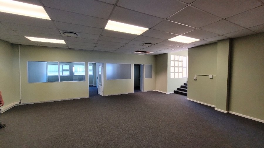 To Let commercial Property for Rent in Paarden Eiland Western Cape